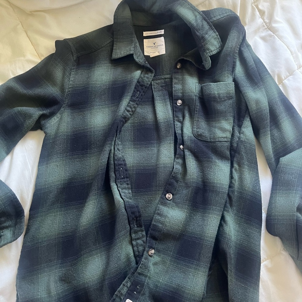 Soft green fall flannel, like new
